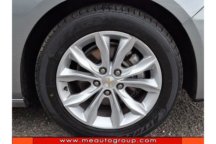 $19485 : Chevrolet Malibu 2024 LT 4dr image 7