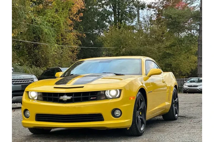 $15990 : 2010 Camaro SS image 3