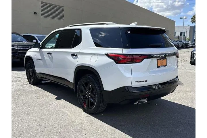 $34880 : Chevrolet Traverse 2023 Prem image 5