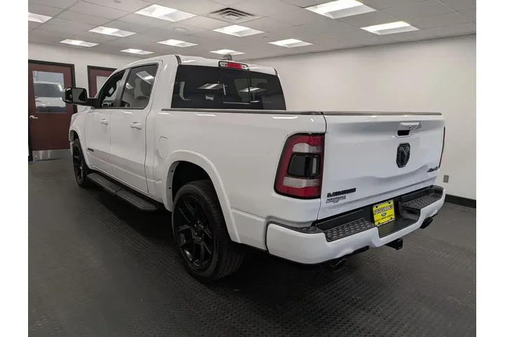 $39900 : Ram 1500 2022 4x4 Laramie 4d image 6