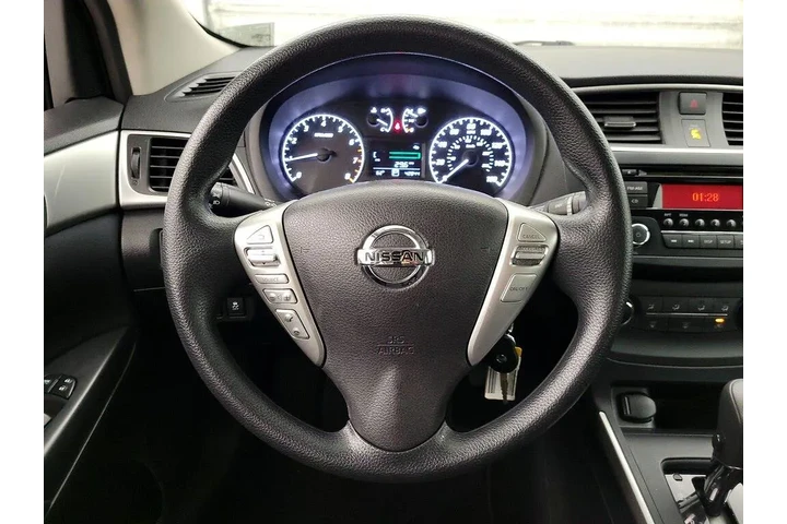 $13998 : Nissan Sentra 2017 S 4dr Sed image 10