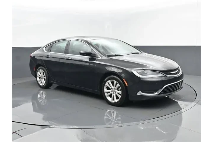 $10680 : Chrysler 200 2016 Limited 4d image 3