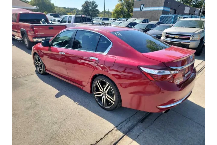 $13000 : 2016 Accord Sport image 4