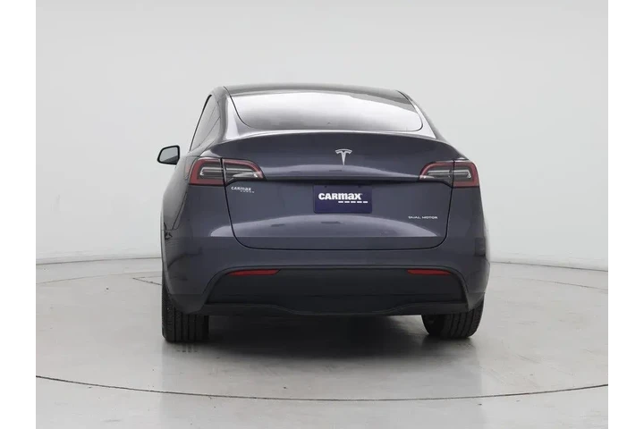 $37998 : Tesla Model Y 2023 AWD Long image 6