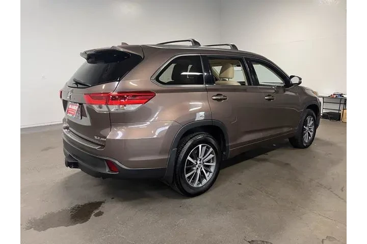 $24980 : Toyota Highlander 2017 AWD X image 3