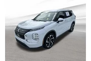 $17970 : Mitsubishi Outlander 2022 AW thumbnail