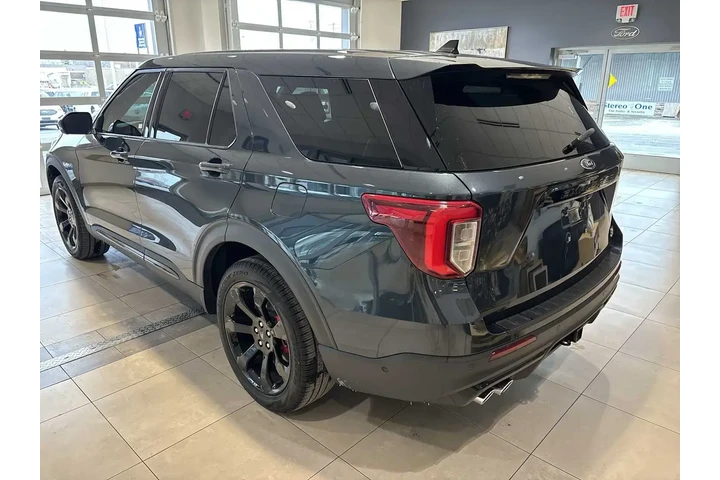 $37588 : Ford Explorer 2022 AWD ST 4d image 5