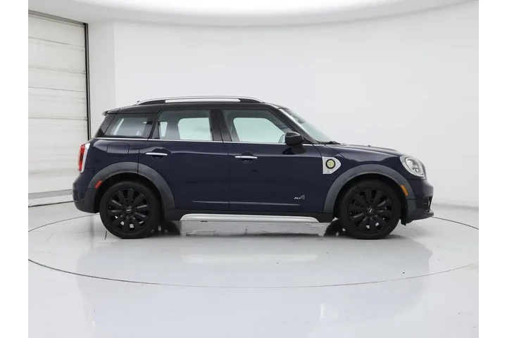 $16998 : MINI Countryman Plug-in Hybr image 7