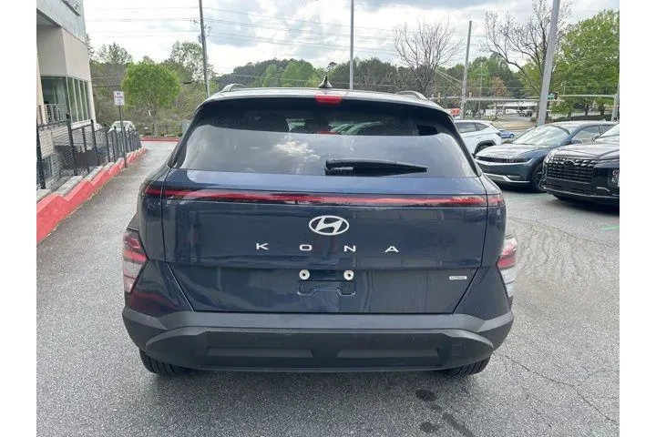 $23916 : Hyundai KONA 2025 AWD SEL 4d image 4