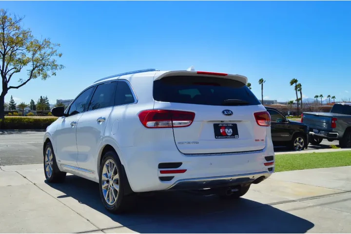 $18495 : Used 2017 Sorento SXL V6 AWD image 3