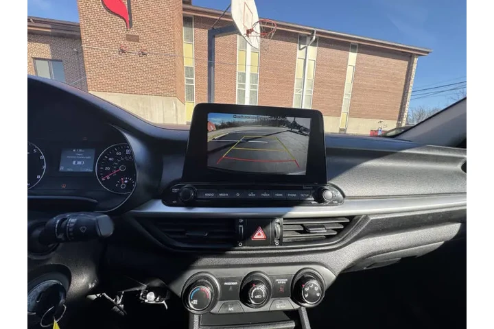 $5999 : 2021 Forte LXS image 10