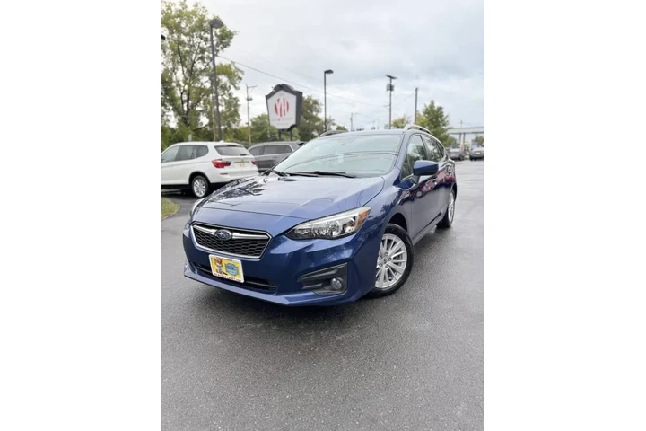$9995 : 2017 Impreza Premium image 3