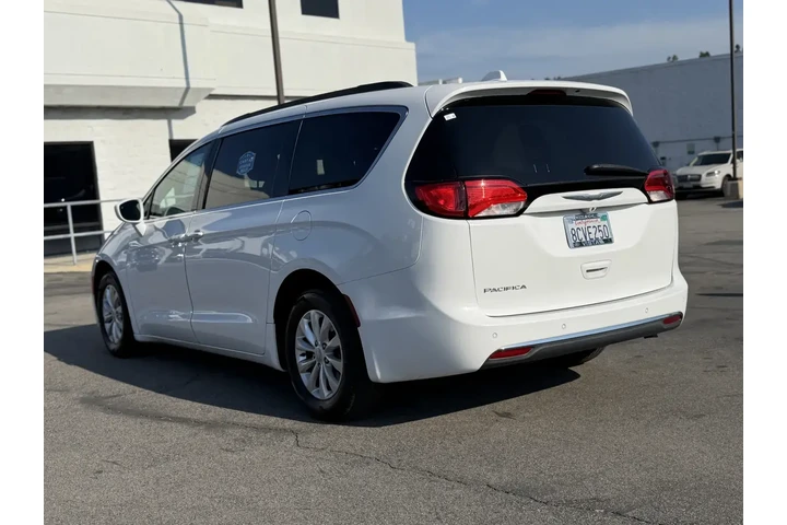 $11995 : Chrysler Pacifica 2017 Touri image 5