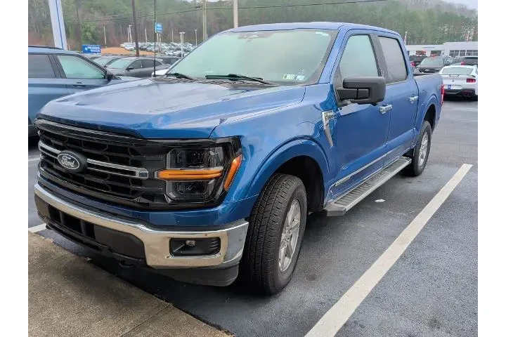 $37973 : Ford F-150 2024 4x4 XLT 4dr image 3