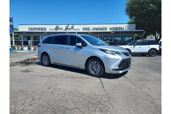 $28997 : Toyota Sienna 2021 XLE 7-Pas image 1