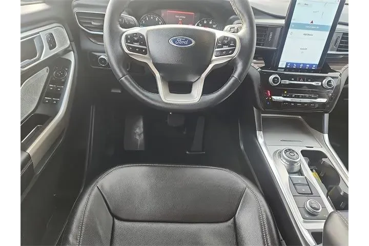 $39995 : Ford Explorer 2023 AWD Limit image 9