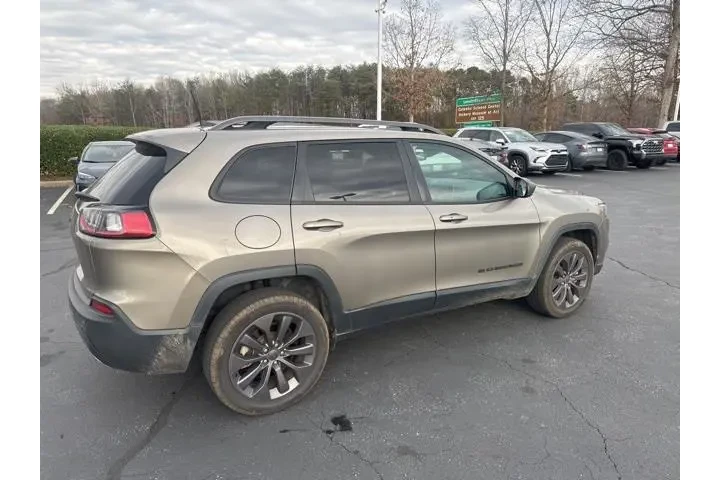 $20951 : Jeep Cherokee 2021 4x4 Latit image 6