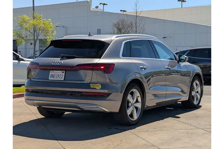 $17410 : Audi e-tron 2019 AWD quattro image 5