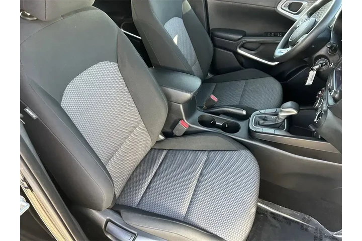 $15197 : Kia Soul 2023 S 4dr Crossove image 10