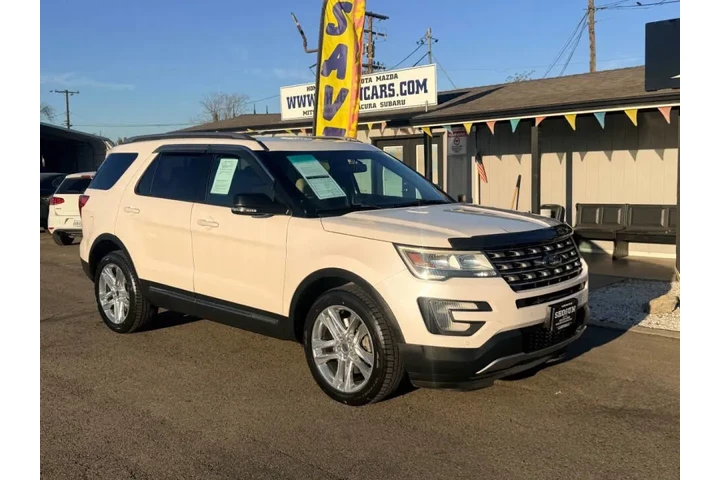 $14995 : 2016 Explorer XLT image 1