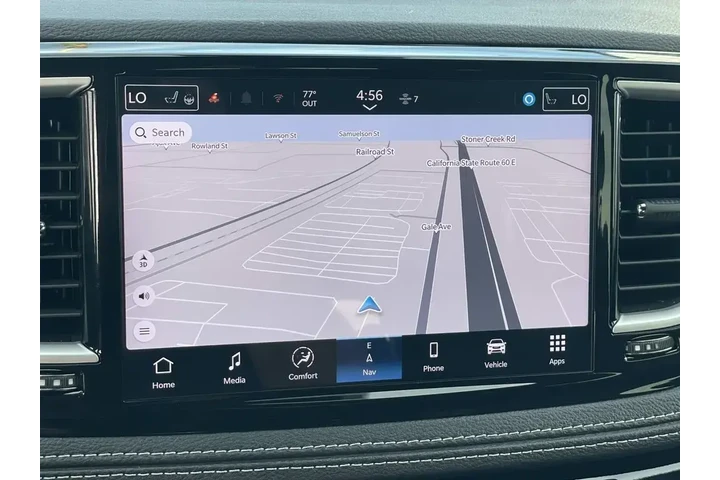 $37888 : Chrysler Pacifica Plug-In Hy image 8