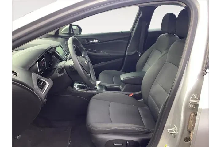 $14500 : Chevrolet Cruze 2018 LT Auto image 4