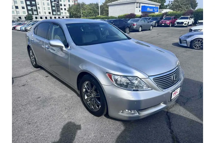 $6710 : 2007 LS 460 LWB image 5