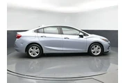$7952 : Chevrolet Cruze 2017 LT Auto thumbnail