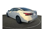 $22494 : Nissan Altima 2025 AWD 2.5 S thumbnail