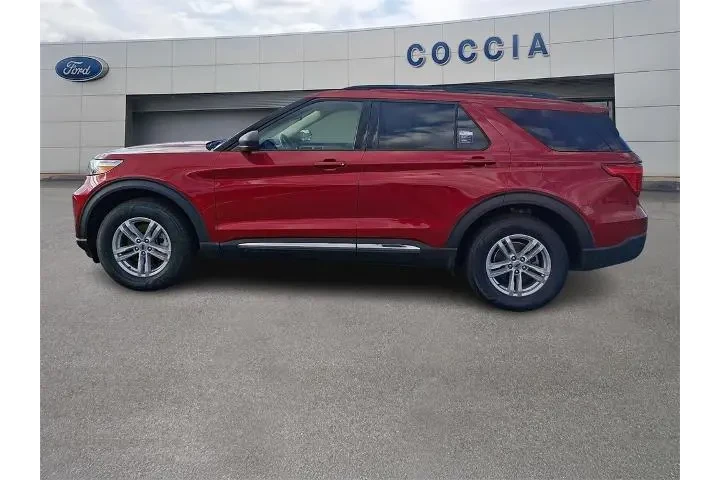 $31990 : Ford Explorer 2022 AWD XLT 4 image 7