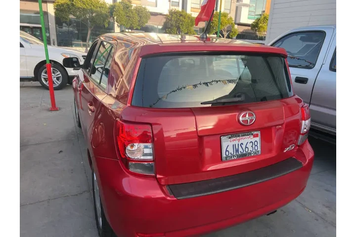 $7995 : 2009 xD image 4