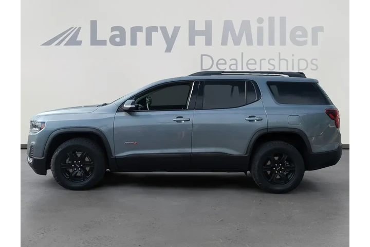 $28995 : GMC Acadia 2022 4x4 AT4 4dr image 2