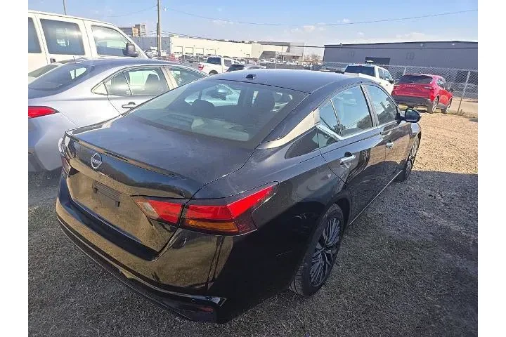 $18747 : Nissan Altima 2025 2.5 SV 4d image 3