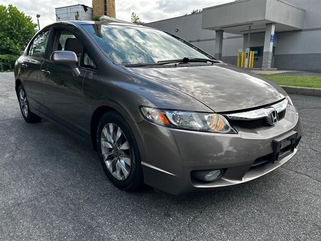 $5999 : 2009 Civic EX Sedan 5-Speed AT image 1