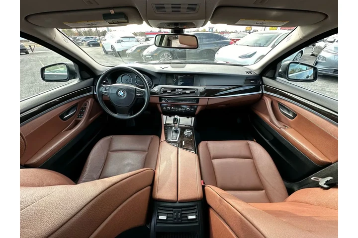 2011 BMW 5 SERIES 535I SEDAN image 5