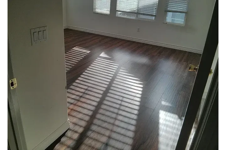 $2000 : HOUSE RENT IN RIVERSIDE CA image 10