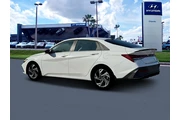 $23505 : Hyundai ELANTRA Hybrid 2025 thumbnail