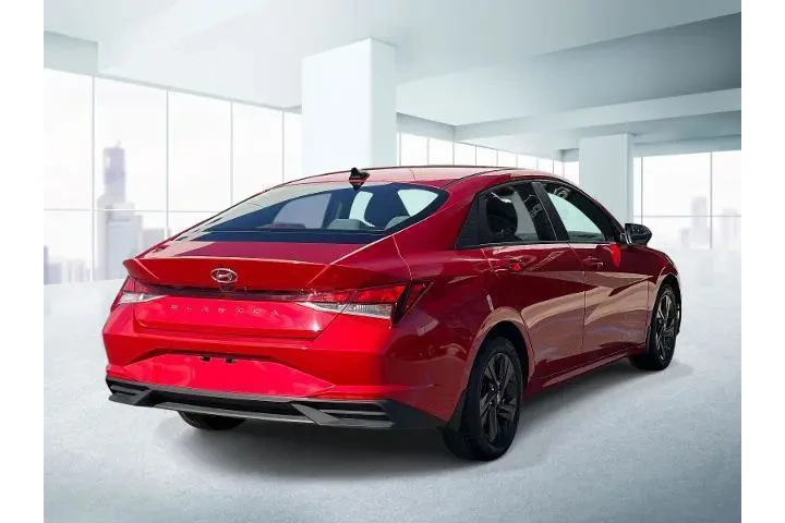 $15999 : Hyundai ELANTRA 2022 SEL 4dr image 4