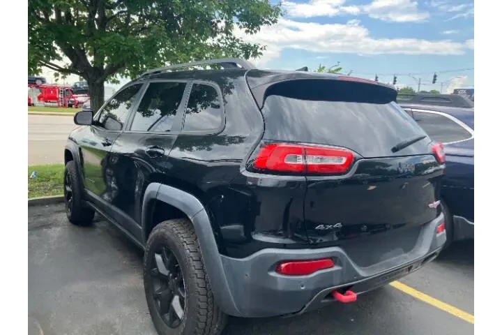$15750 : 2017 Cherokee Trailhawk L Plus image 8