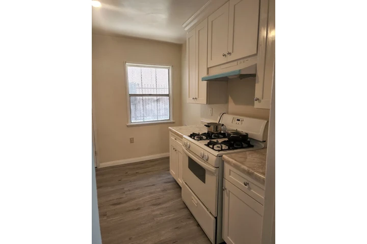$1995 : Apt 2 Recamaras image 5