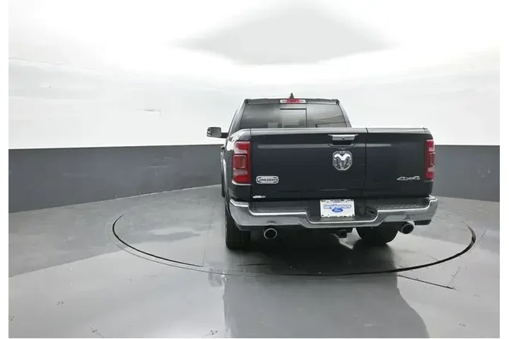 $38972 : Ram 1500 2020 4x4 Laramie Lo image 6