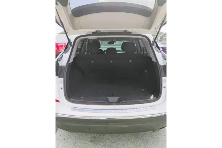 $10850 : 2020 Murano S image 10