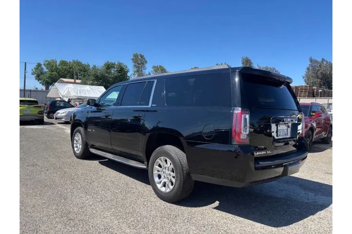 $22999 : 2017 GMC Yukon XL SLT image 7