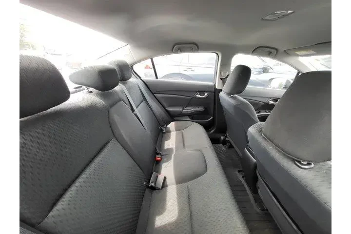 $9720 : Honda Civic 2015 LX 4dr Seda image 9