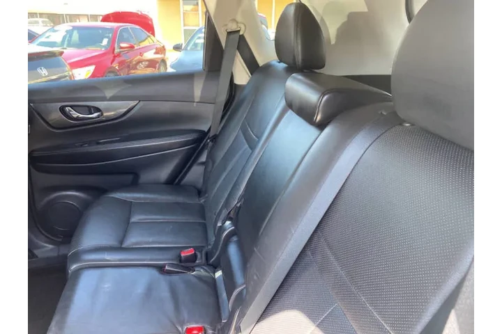 $13999 : 2015 Rogue Select S image 6