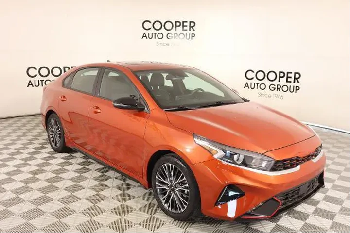 $22653 : Kia Forte 2023 GT-Line 4dr S image 1