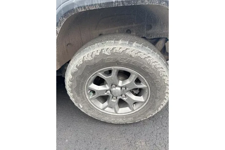 $26977 : Jeep Wrangler Unlimited 2020 image 6