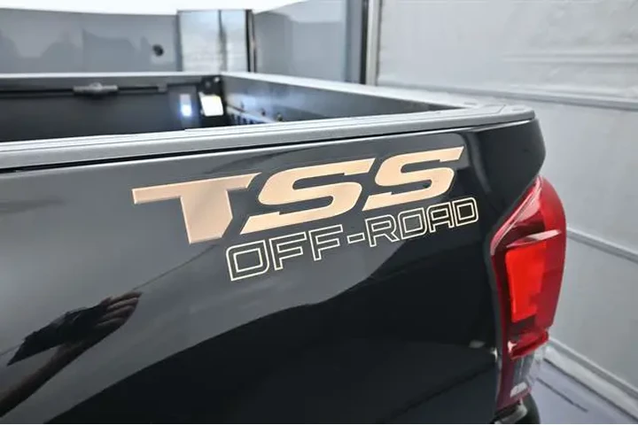 $34491 : Toyota Tacoma 2023 4x4 TRD S image 5