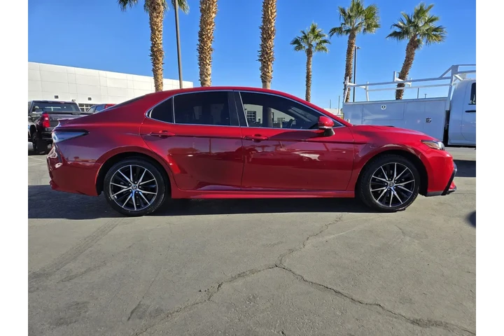 $23991 : Toyota Camry 2022 SE 4dr Sed image 10