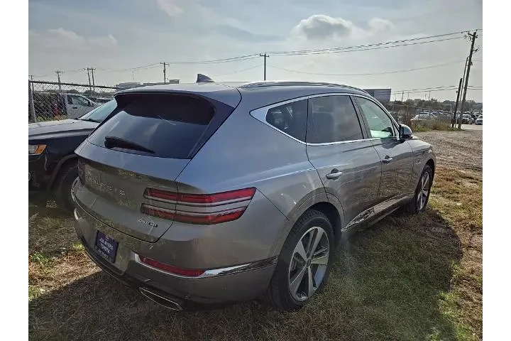 Genesis GV80 2024 AWD 3.5T 4 image 3